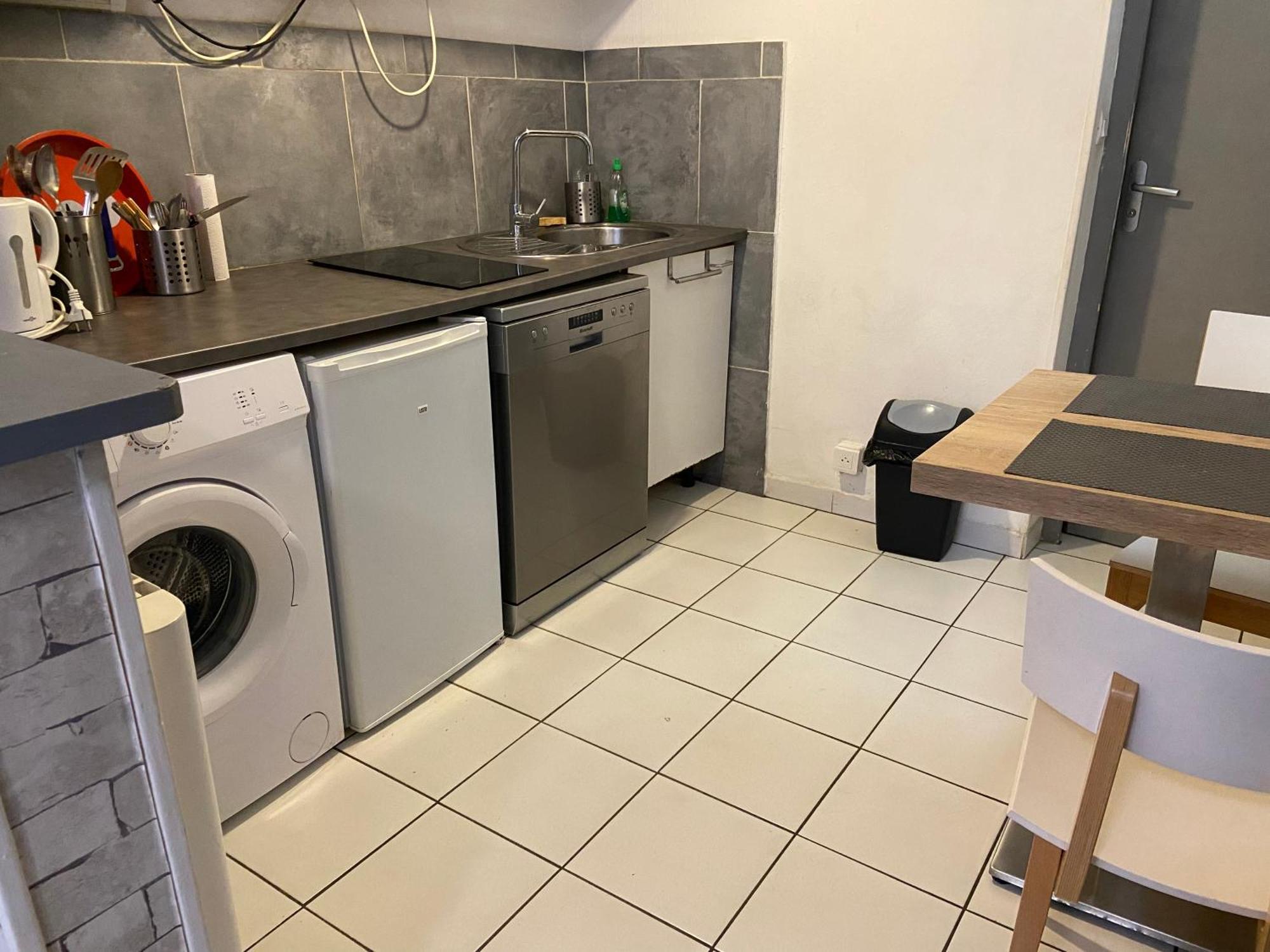 Studio Triangle Arene Gare Maison Carree Placette Νιμ Εξωτερικό φωτογραφία