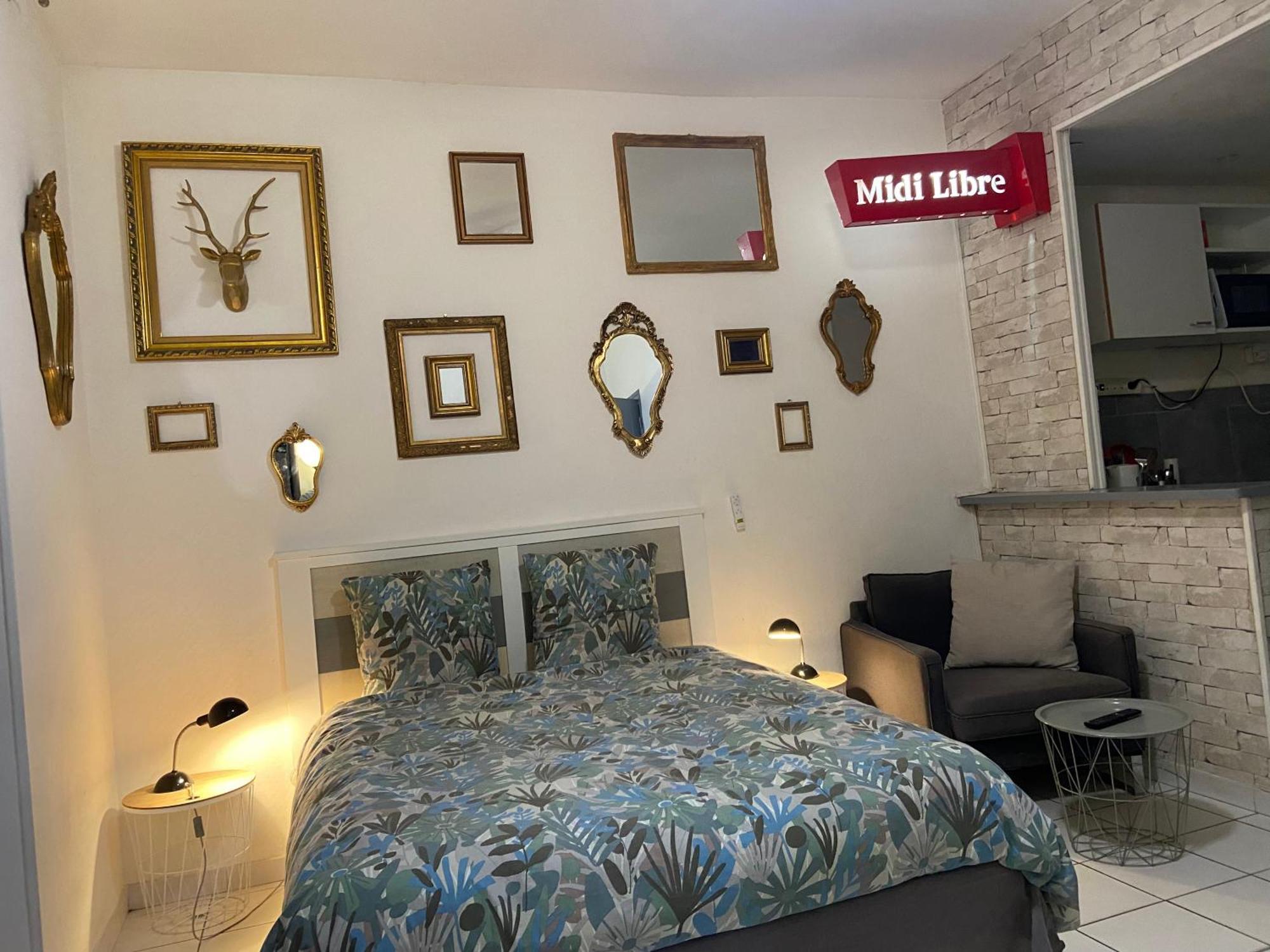 Studio Triangle Arene Gare Maison Carree Placette Νιμ Εξωτερικό φωτογραφία