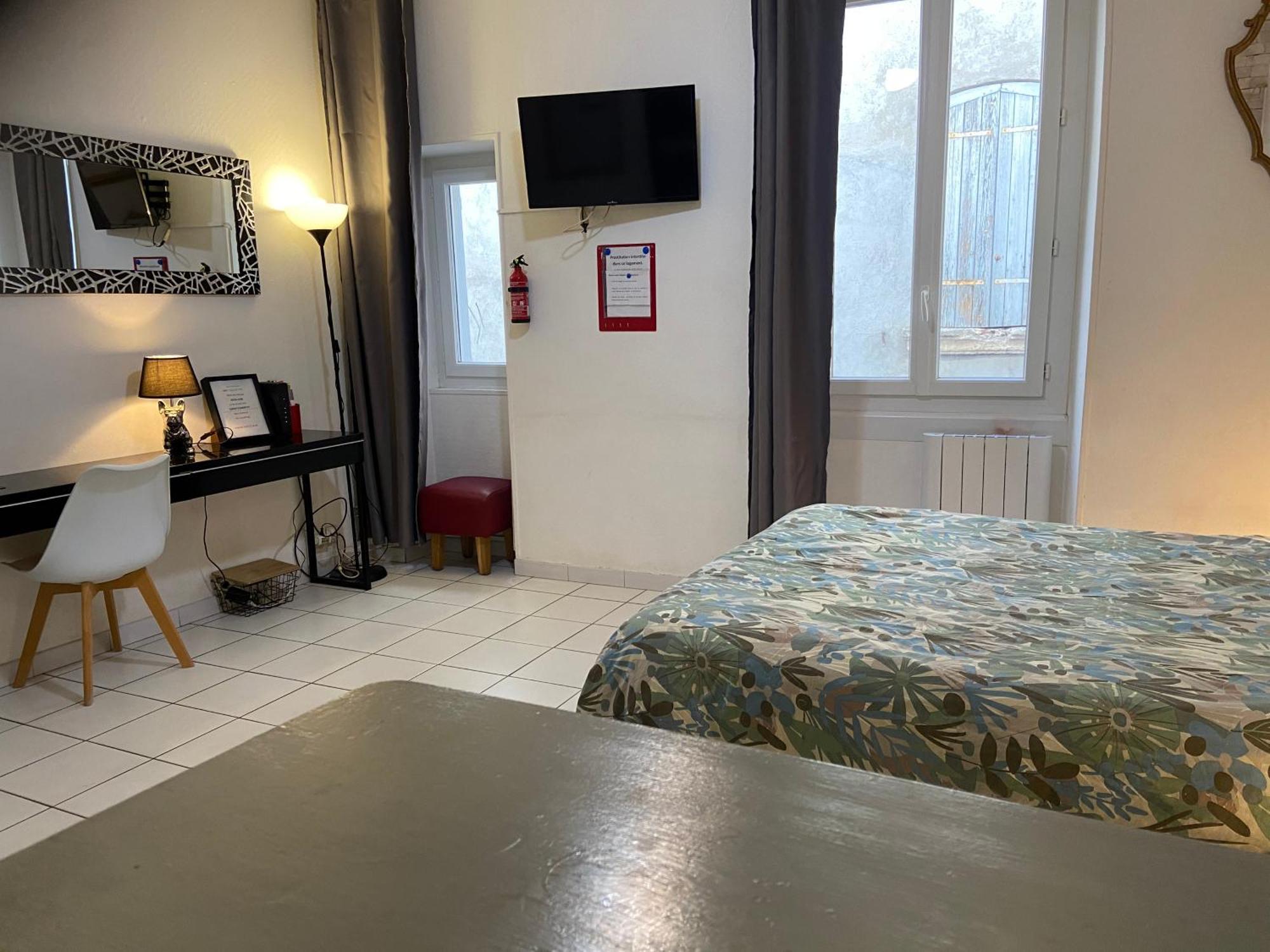 Studio Triangle Arene Gare Maison Carree Placette Νιμ Εξωτερικό φωτογραφία