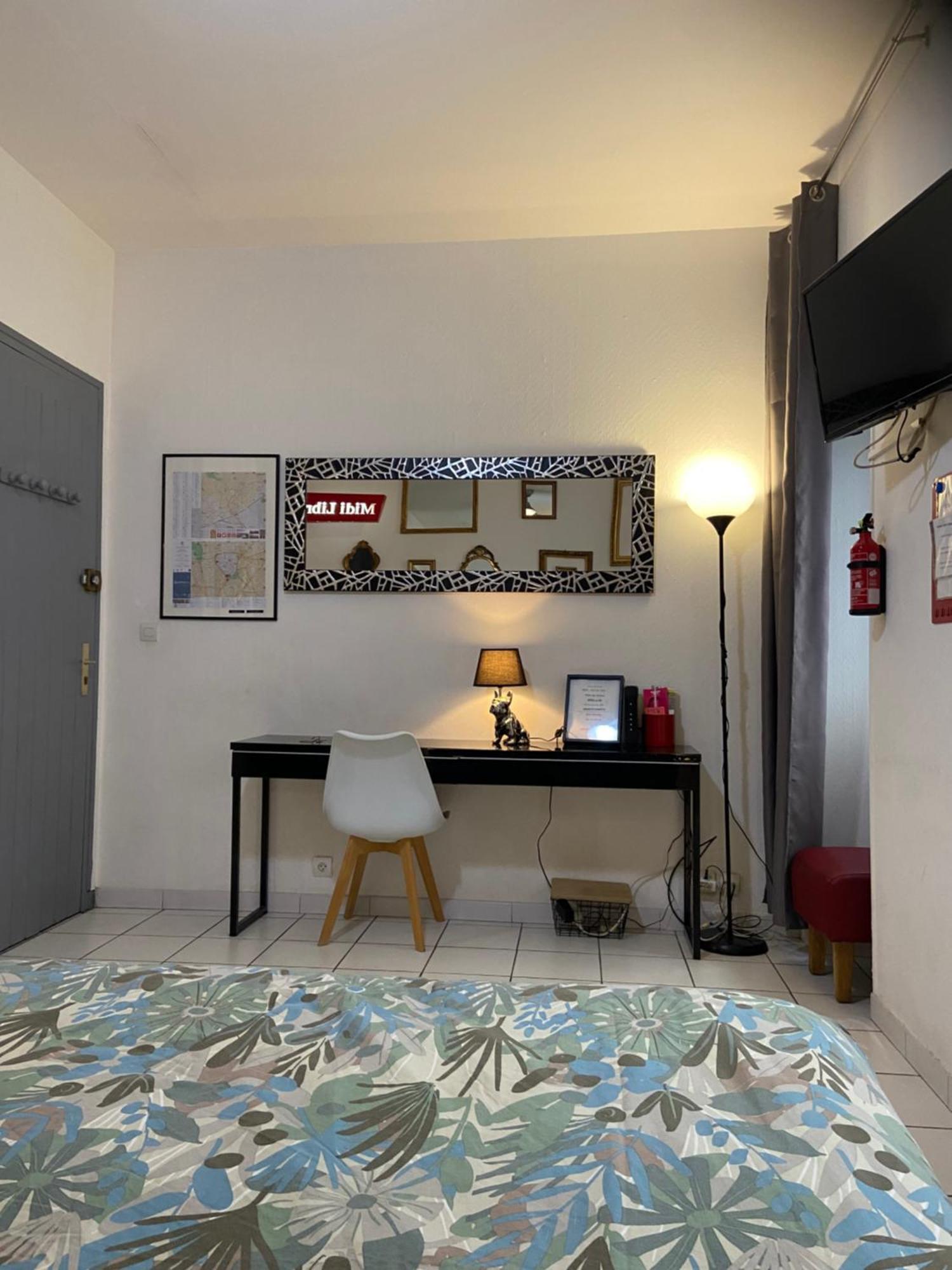 Studio Triangle Arene Gare Maison Carree Placette Νιμ Εξωτερικό φωτογραφία